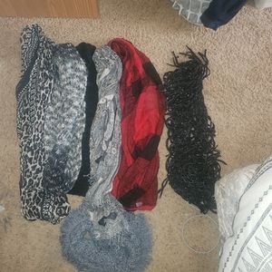 Scarf Lot